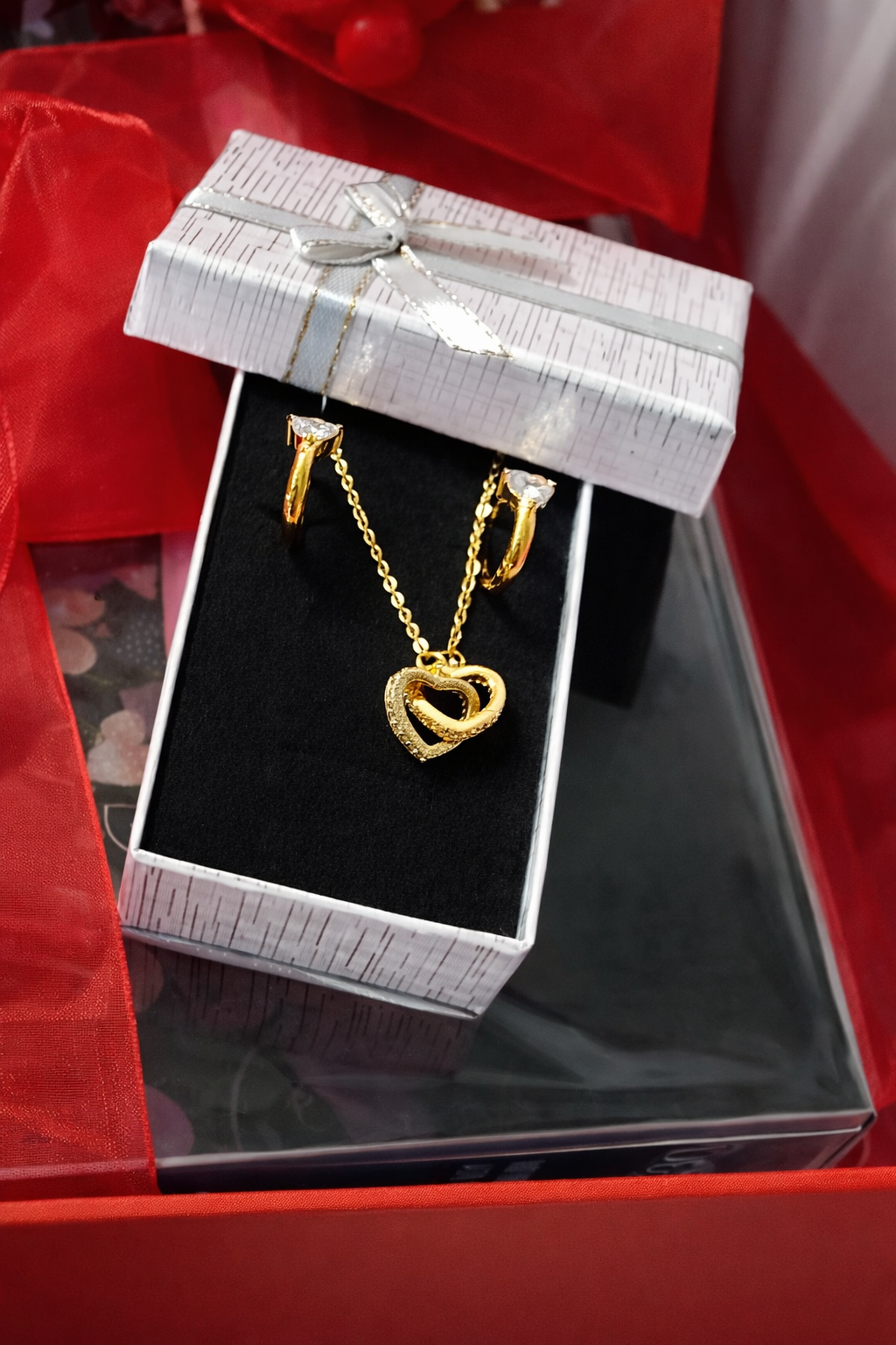 Cofanetto Valentino Phon più collana cuori